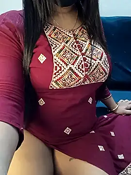 Snapshot of SSiya- chatting on 22, 7, 2026 SSiya- online show from 22, 7, 2026