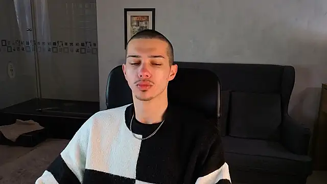 KaydenDrew online show from 16, 4, 2026