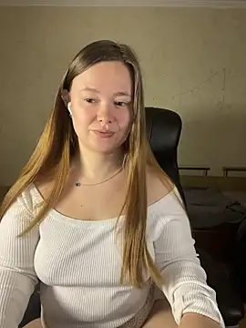 CaramelleSugarr online show from 10, 4, 2026