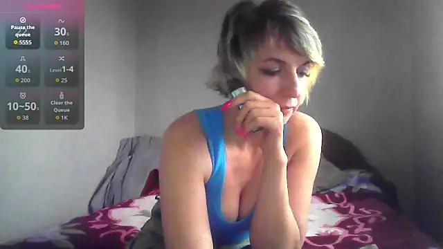 Lana Foxyy online show from 9, 4, 2026