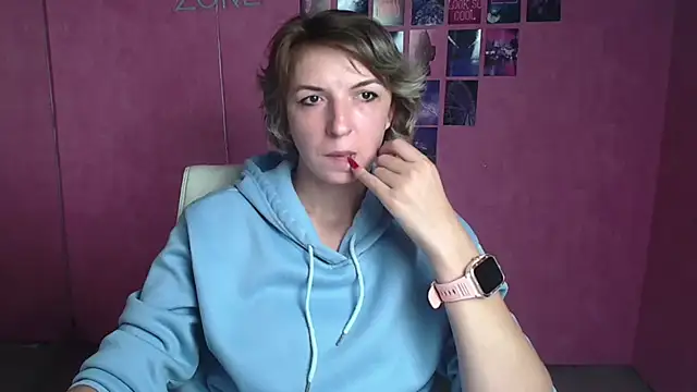 Snapshot of Lana_Foxyy chatting on 10, 7, 2026 Lana Foxyy online show from 10, 7, 2026