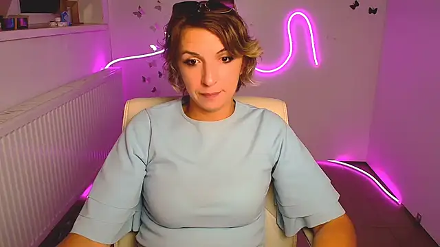 Snapshot of Lana_Foxyy chatting on 25, 7, 2026 Lana Foxyy online show from 25, 7, 2026