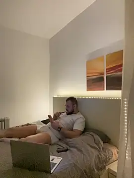 LunaFoxTip online show from 2, 3, 2026