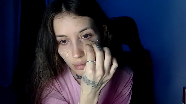 saphirafox online show from 9, 3, 2026