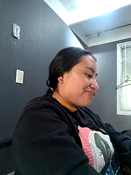 Venuz Rivers  online show from 16, 12, 2025