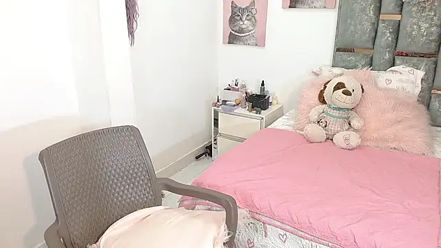 titania1502 online show from 15, 1, 2026