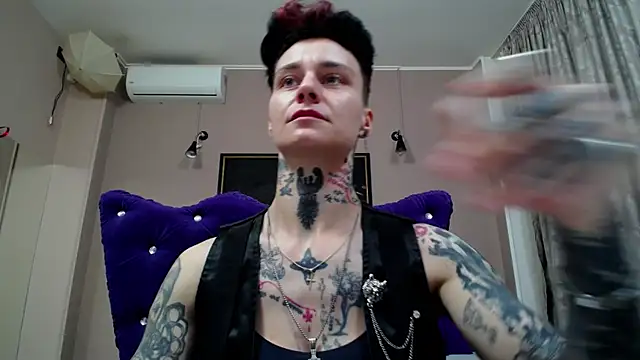 Snapshot of KennyXSX chatting on 10, 6, 2026 KennyXSX online show from 10, 6, 2026