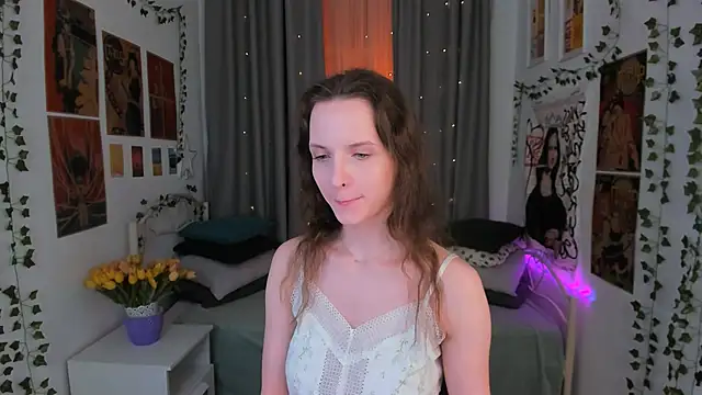 Snapshot of Ariadna_Shy chatting on 24, 2, 2025 Ariadna Shy online show from 24, 2, 2025