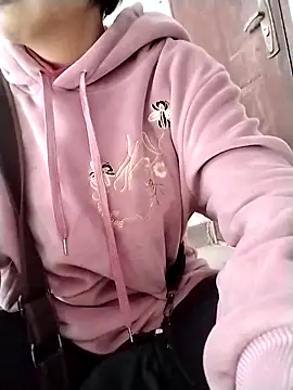 Snapshot of Girl-6868 chatting on 25, 2, 2026 Girl-6868 online show from 25, 2, 2026