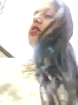 Snapshot of Hotmylips chatting on 12, 4, 2026 Hotmylips online show from 12, 4, 2026