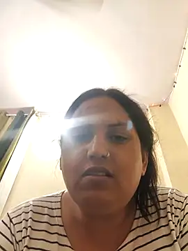 Snapshot of Hotmylips chatting on 14, 4, 2026 Hotmylips online show from 14, 4, 2026