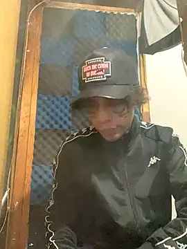 baby young online show from 22, 12, 2025