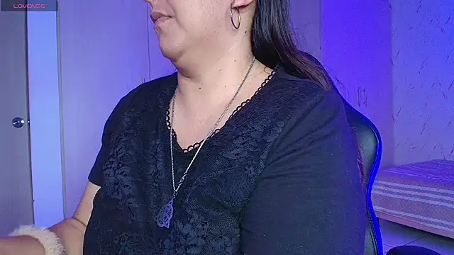 Snapshot of evelyn_harpeery chatting on 29, 4, 2026 evelyn harpeery online show from 29, 4, 2026