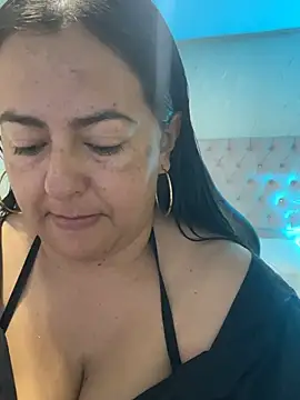 Snapshot of evelyn_harpeery chatting on 24, 6, 2026 evelyn harpeery online show from 24, 6, 2026
