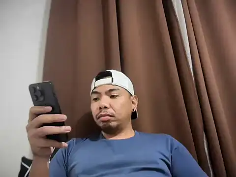 chubbybear 08 online show from 8, 2, 2026