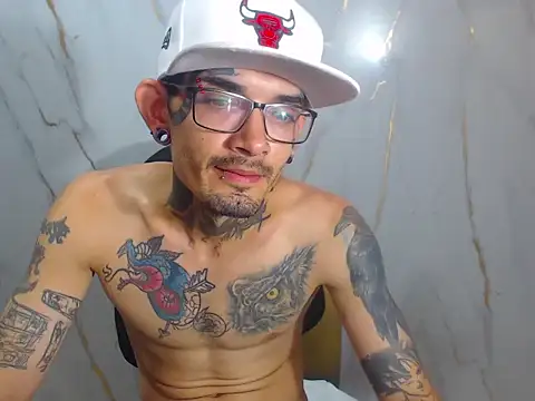 Boy tatto77 online show from 4, 4, 2026