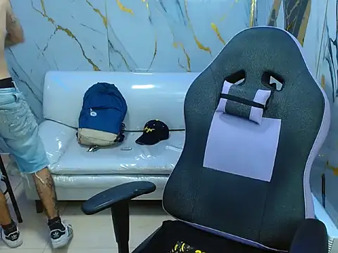 Boy tatto77 online show from 18, 5, 2026
