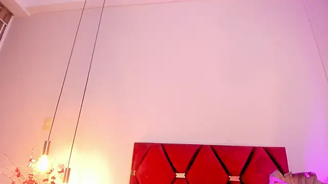Snapshot of GahiaBelucci chatting on 21, 4, 2026 GahiaBelucci online show from 21, 4, 2026