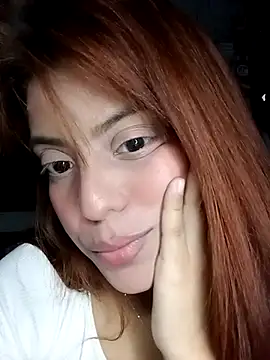 mia hottie2210 online show from 8, 1, 2026