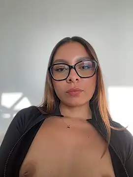Snapshot of Nicollewest1 chatting on 14, 6, 2026 Nicollewest1 online show from 14, 6, 2026