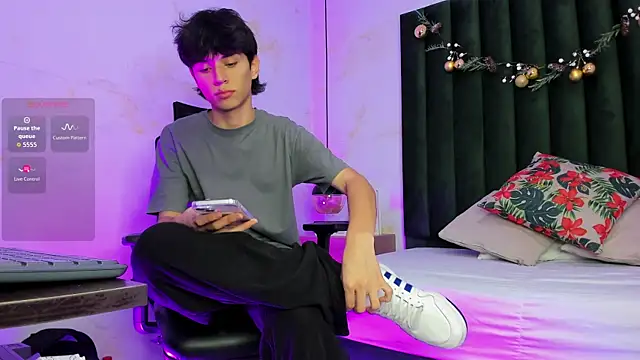 Aron valverde online show from 9, 1, 2026