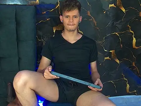 davilap toyboy online show from 15, 1, 2026