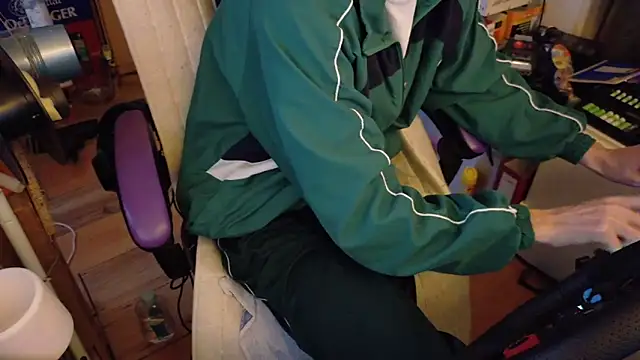 Gay-Versaut online show from 4, 2, 2026