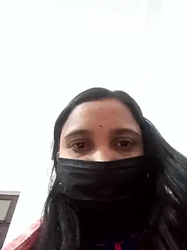 Miya mona online show from 8, 1, 2026