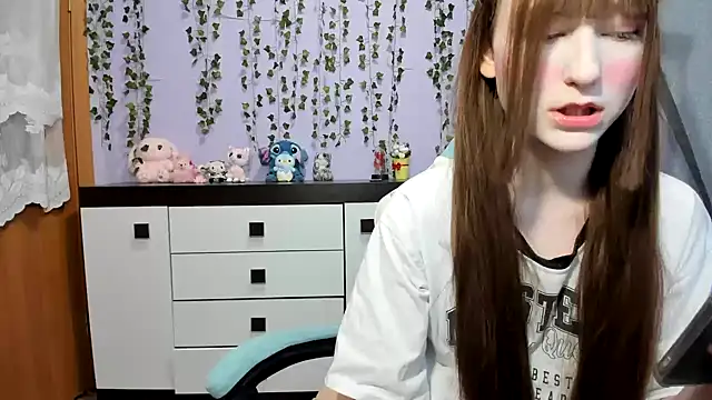 Snapshot of Yoonhee_ki chatting on 10, 3, 2026 Yoonhee ki online show from 10, 3, 2026