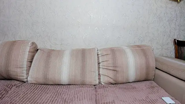 bella  angels online show from 12, 1, 2026