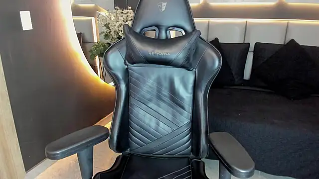 VenomDoll  online show from 13, 1, 2026