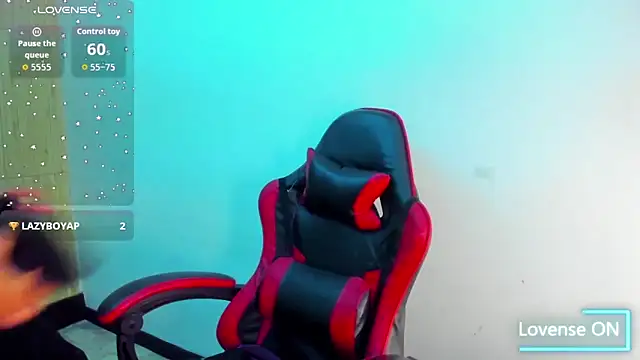 dolly boob online show from 3, 4, 2026