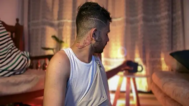 juancho hairy online show from 4, 2, 2026