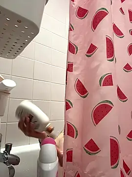 LilyLuck  online show from 6, 1, 2026