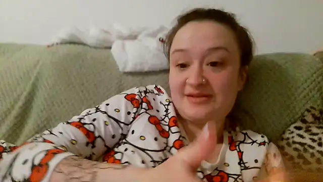 LilyLuck  online show from 2, 3, 2026