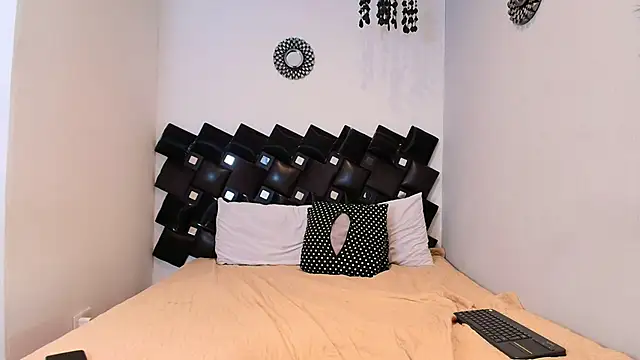 stefany carterr online show from 18, 2, 2026