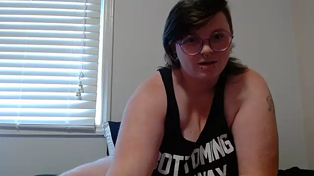 Snapshot of Pupghostt chatting on 22, 6, 2026 Pupghostt online show from 22, 6, 2026