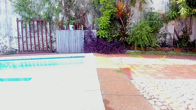 Niky Thomson online show from 10, 1, 2026