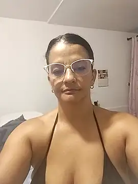 Sienna walker online show from 18, 1, 2026