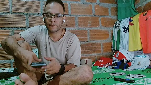 Snapshot of Alphamaster_92 chatting on 21, 2, 2026 Alphamaster 92 online show from 21, 2, 2026