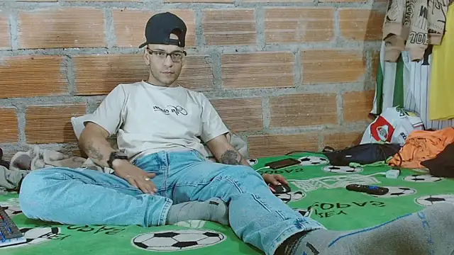 Snapshot of Alphamaster_92 chatting on 22, 2, 2026 Alphamaster 92 online show from 22, 2, 2026