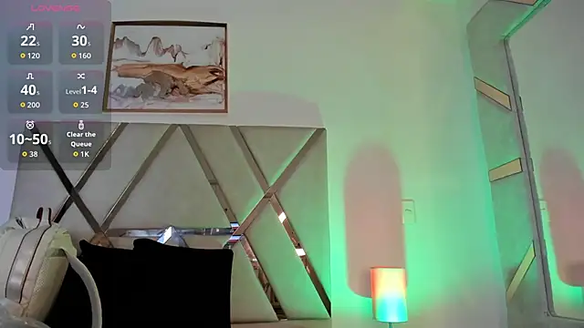 Evaa Millss online show from 9, 1, 2026