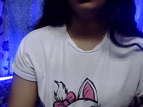 cute Dirty Diva online show from 31, 5, 2026