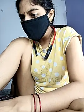 Snapshot of Curvy_Kavya chatting on 19, 4, 2026 Curvy Kavya online show from 19, 4, 2026