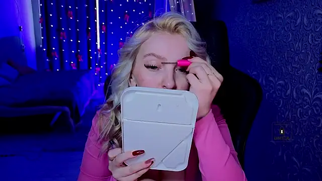 Eva Vibe  online show from 14, 3, 2026