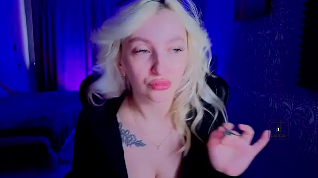Snapshot of Eva_Vibe_ chatting on 5, 6, 2026 Eva Vibe online show from 5, 6, 2026
