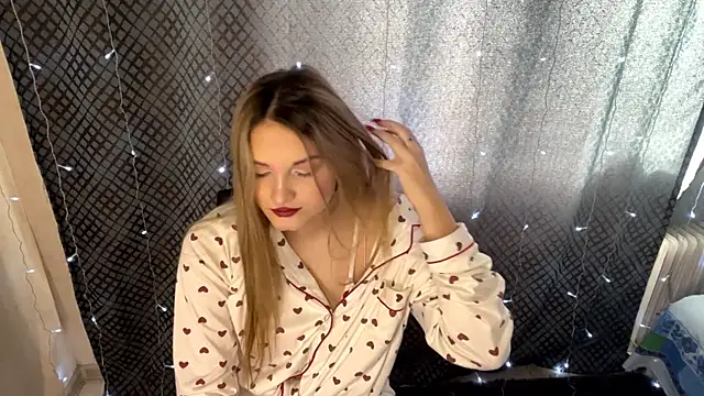 EmllyLighty online show from 18, 1, 2026