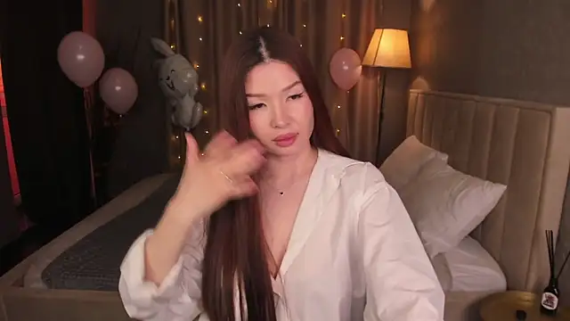 Lea Apple online show from 31, 3, 2026