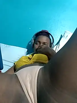 ShyNaughtyBabe online show from 8, 3, 2026