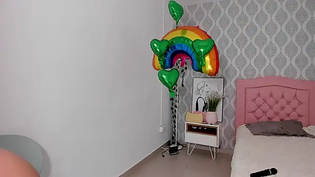 Zenith glow online show from 19, 3, 2026